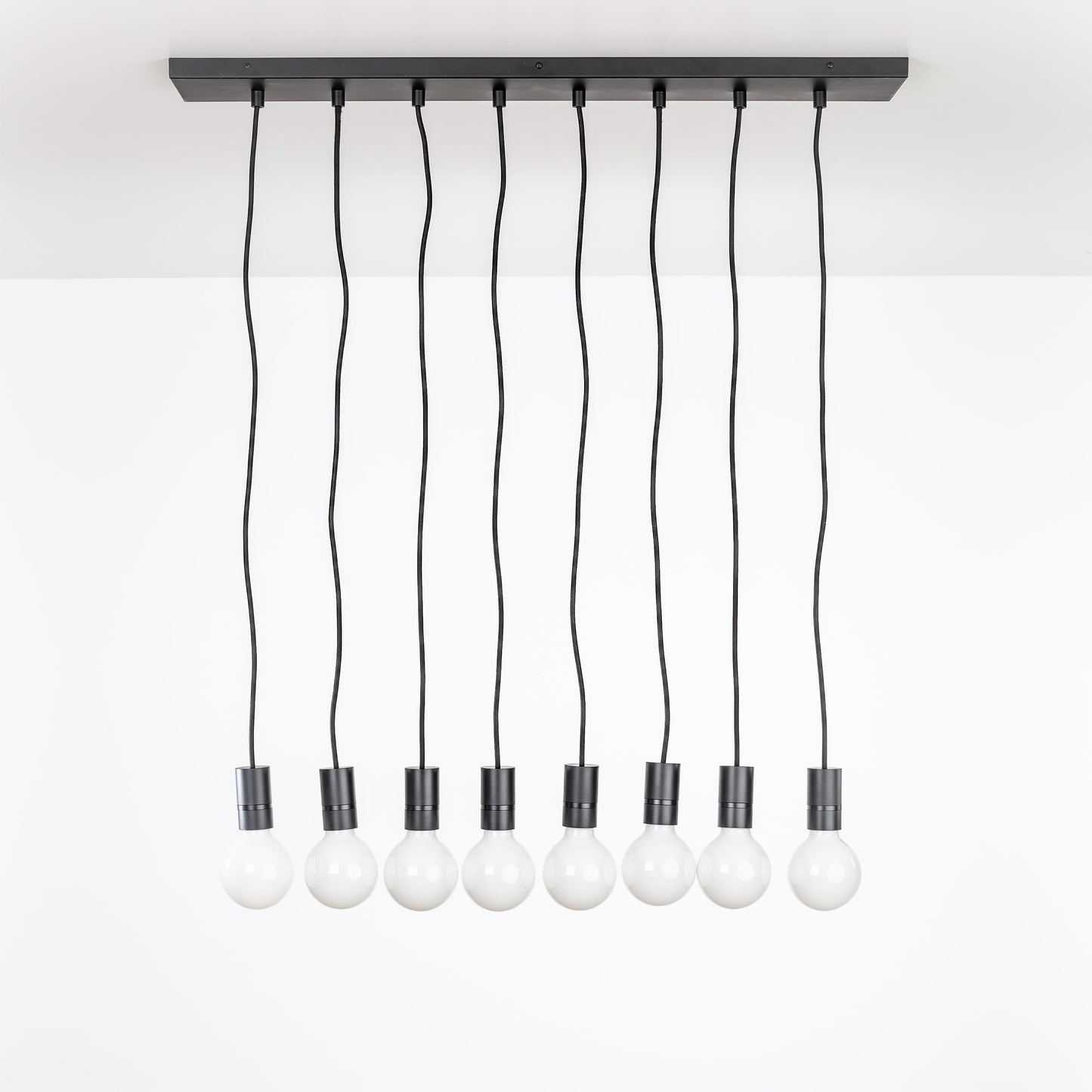 AiO (All-in-One) 8-Line Chandelier