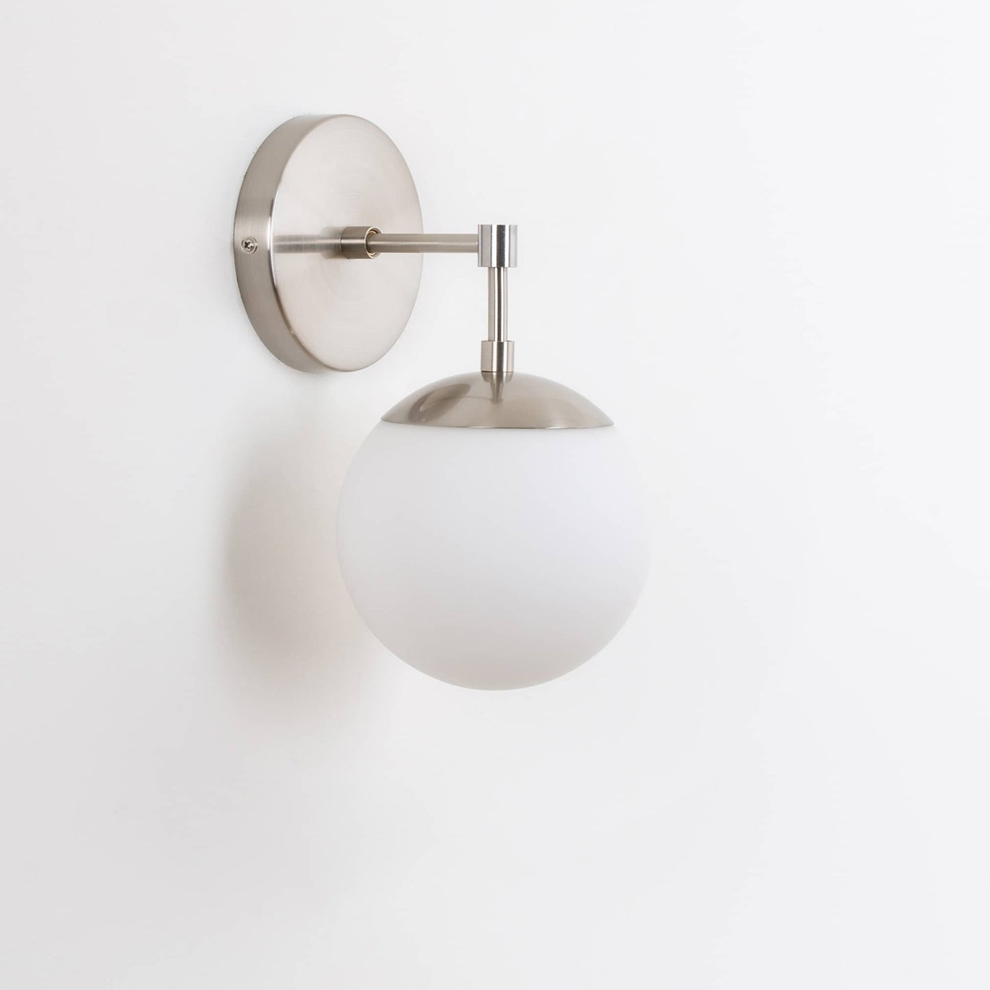 Mod Glass Globe Solo Sconce