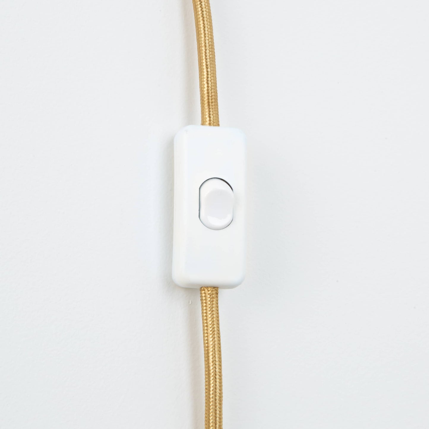 Bend Solo Plug-In Sconce