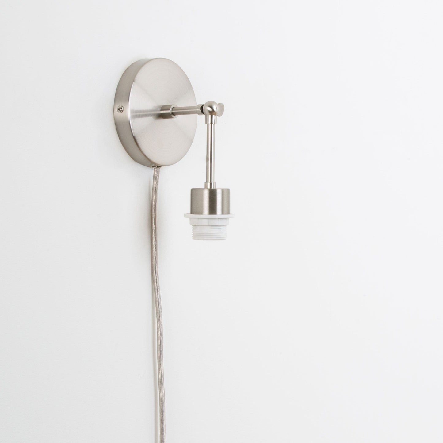 Plug-In Hinge Shade Ready Solo Sconce