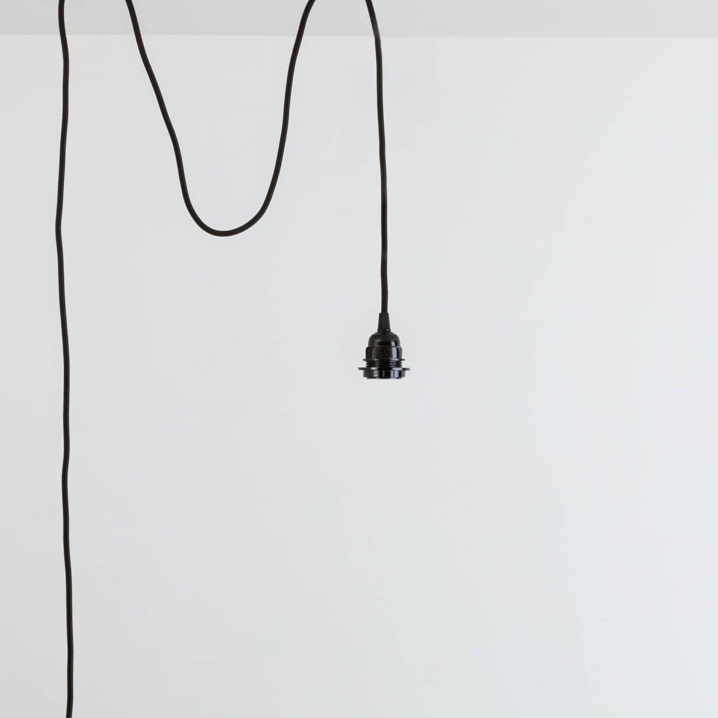 Standard Plug-In Pendant Light