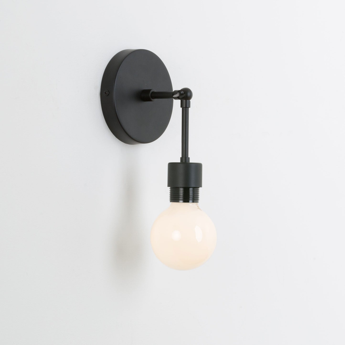 Hinge Shade Ready Solo Sconce