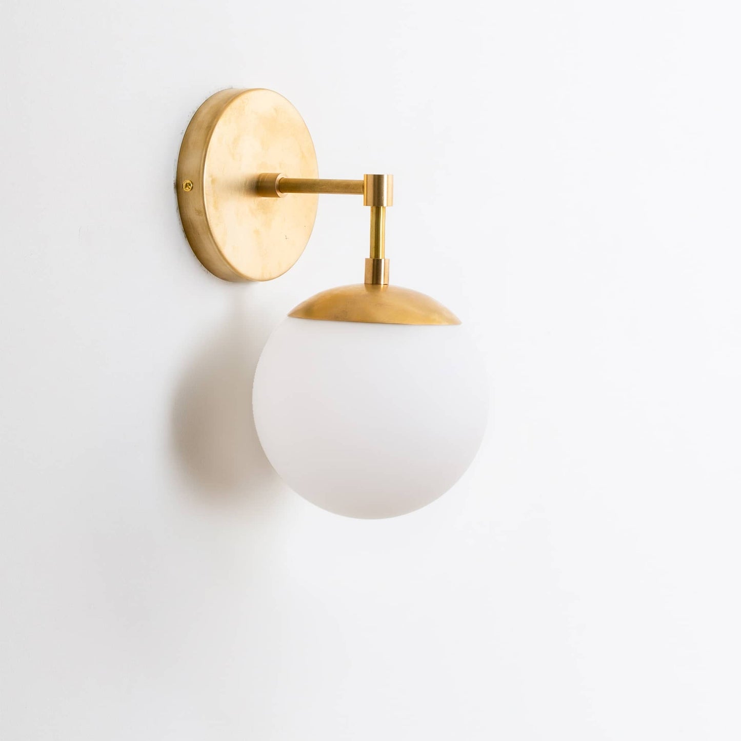 Mod Glass Globe Solo Sconce