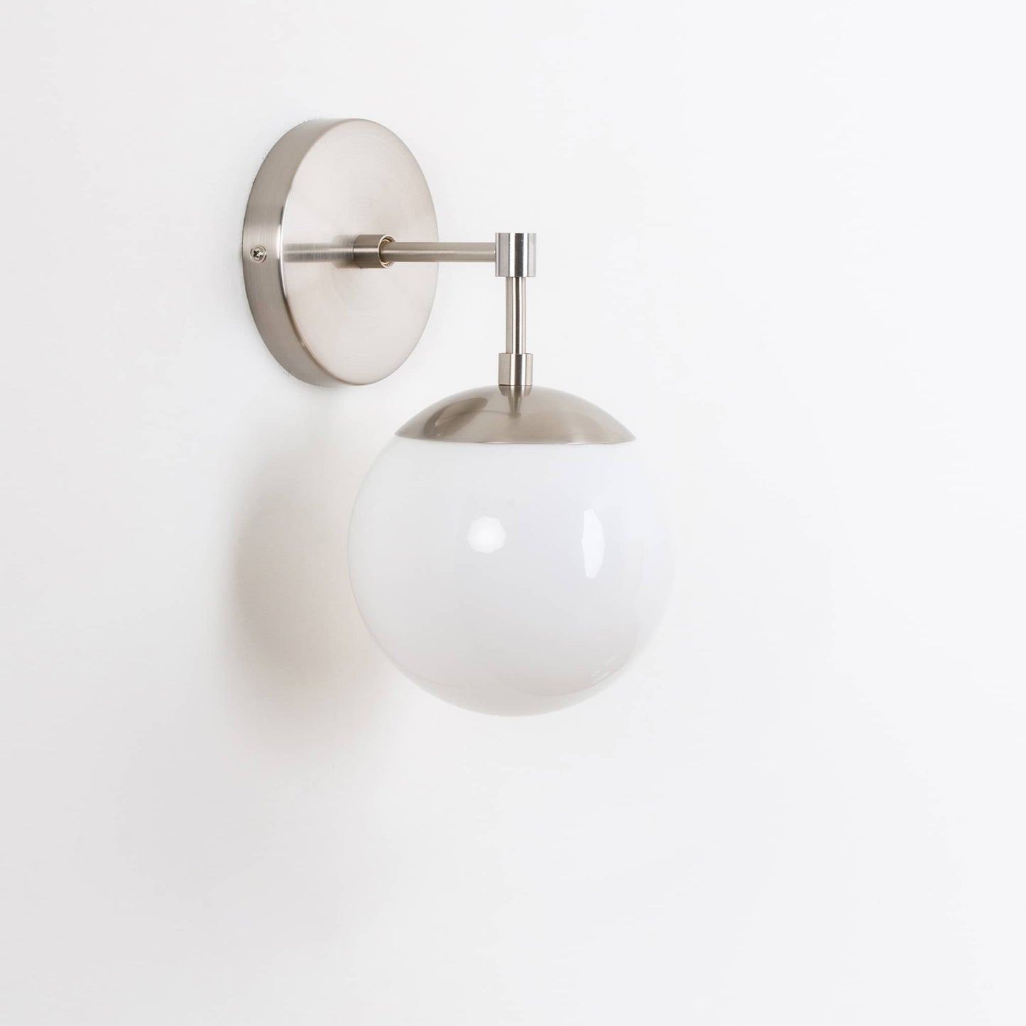 Mod Glass Globe Solo Sconce